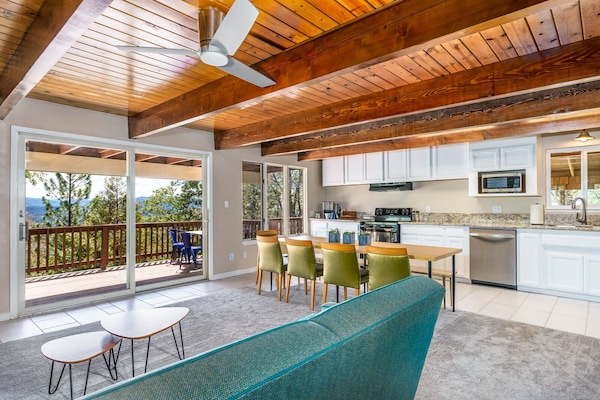 Frigorífic, microones, forn i placa de cuina