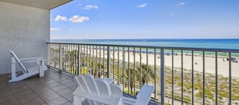 5th Floor Convenience! Free Activities! Summer Deals!