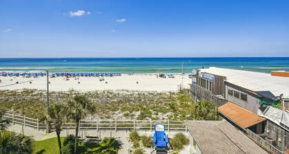 5th Floor Convenience! Free Activities! Summer Deals!