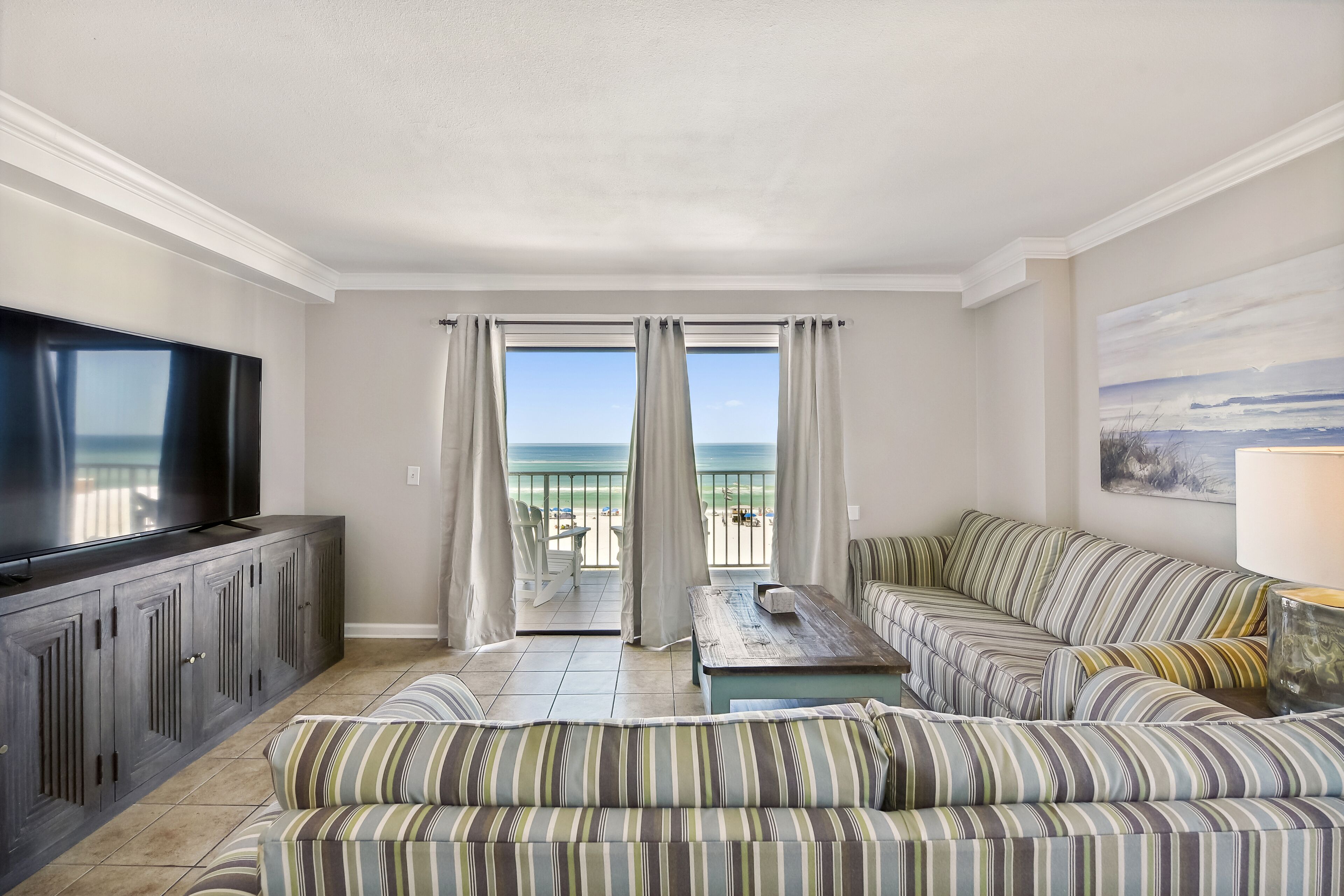 🏖️Fall Break Deals-5th Floor; Winter DISCOUNTED NOV-FEB $1600/mo 🏖️
