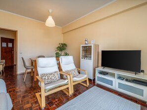 Interior - Central Apartment Near the Beaches (Lagos)
