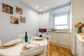Dining - Charming Abode in Trastevere (Roma)