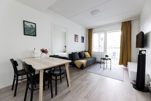 Departamento estándar, 2 habitaciones | Comedor