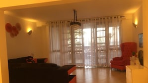 Apartment, 3 Schlafzimmer, Strandnähe | Wohnbereich