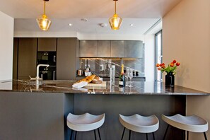 Microwave, dishwasher, coffee/tea maker