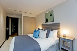 2 soverom, strykejern/-brett og wi-fi (inkludert)