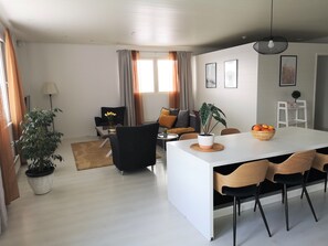 Penthouse | Dineren op de kamer