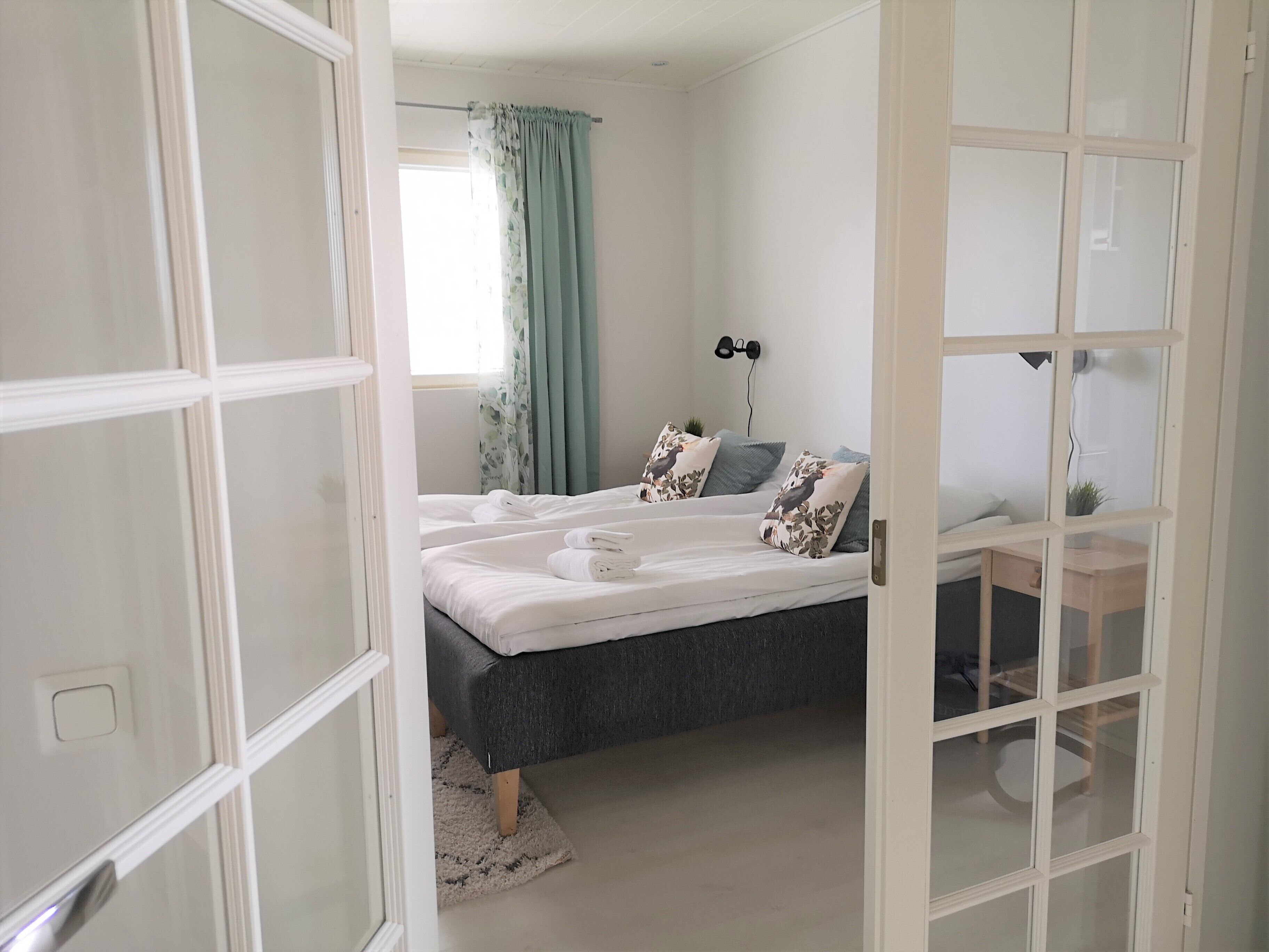 ペントハウス | 1 室のベッドルーム、遮光カーテン、防音設備、アイロン / アイロン台