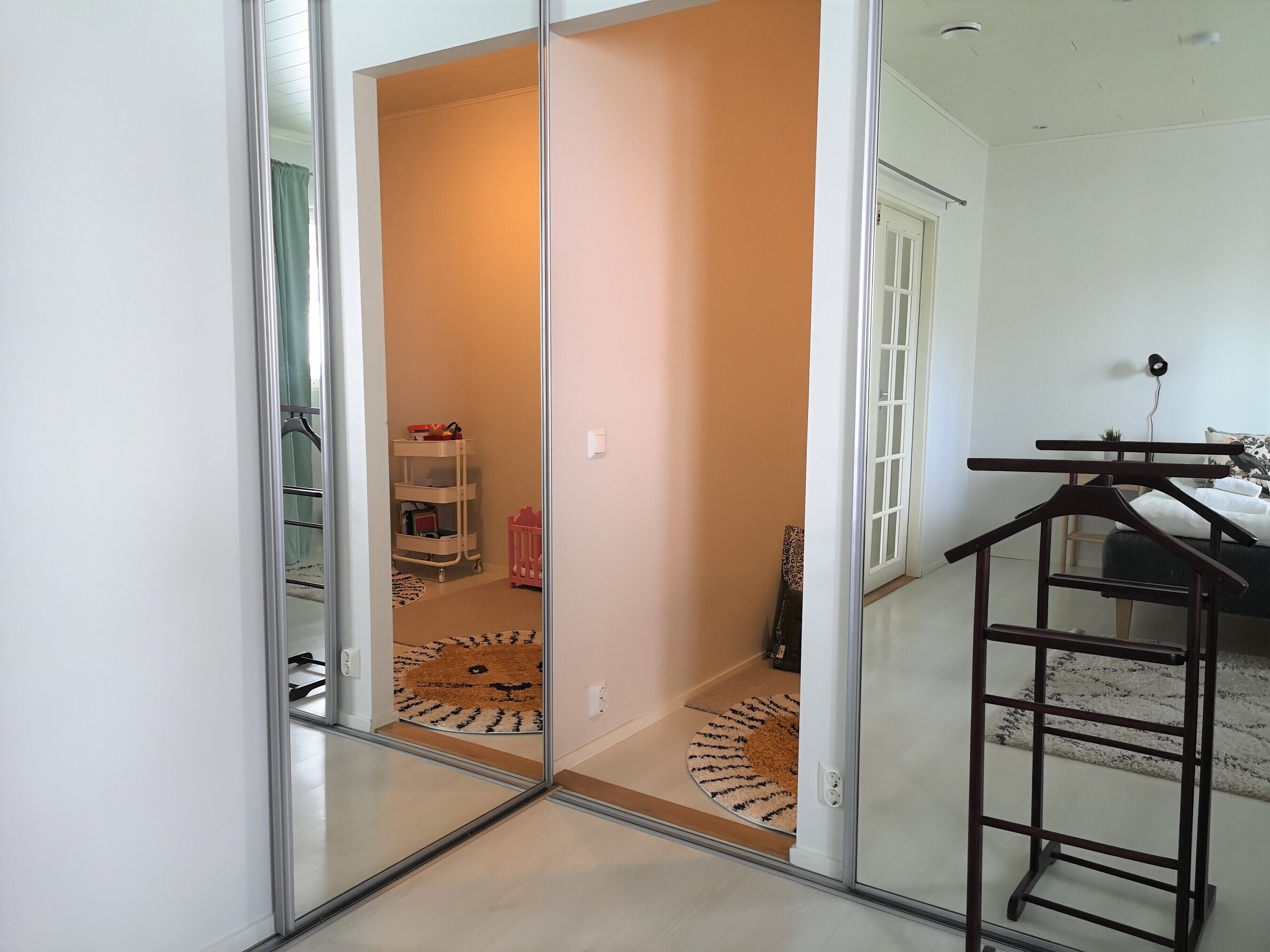 ペントハウス | 1 室のベッドルーム、遮光カーテン、防音設備、アイロン / アイロン台