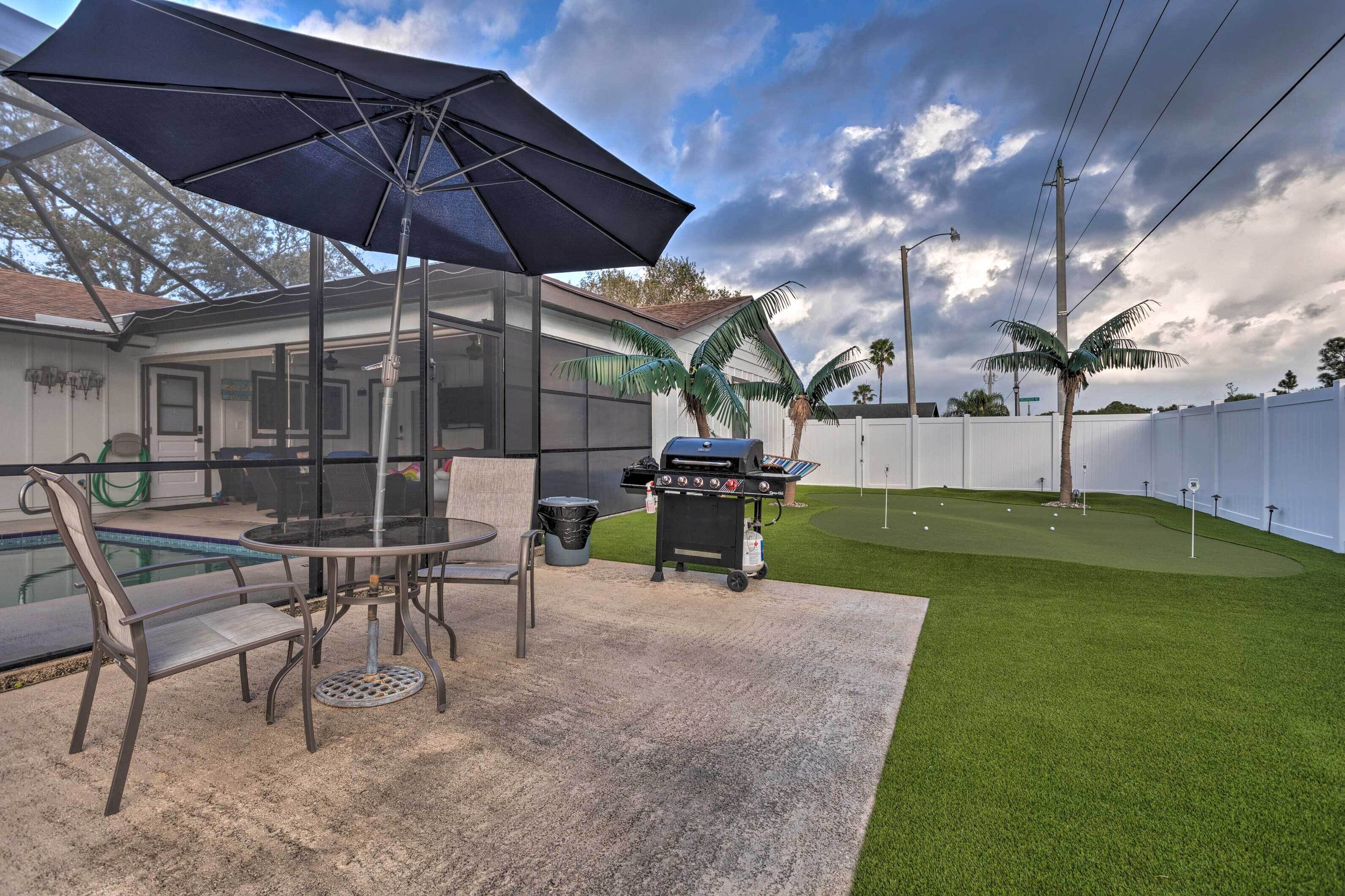 Jupiter Resort Style Pool House < 3 Mi to Beach!