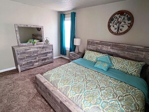 5 dormitorios, tabla de planchar con plancha, wifi gratis y ropa de cama