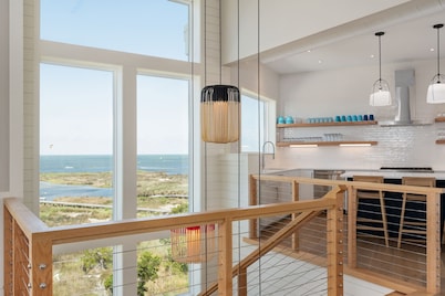 Amazing Newly Built Modern Home w/ Saltwater Pool - Simply the best!