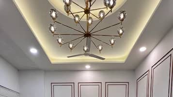 Quầy tiếp tân