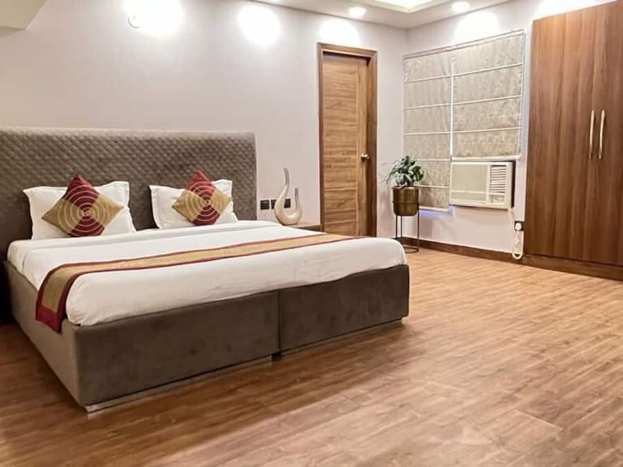 Executive Room | Free WiFi