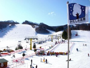 Snow and ski sports