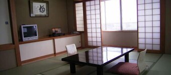 Ryori Ryokan Kanetomo