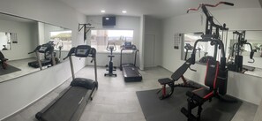 Fitness facility - Athena PoolFront Suite (Κρεμαστή)