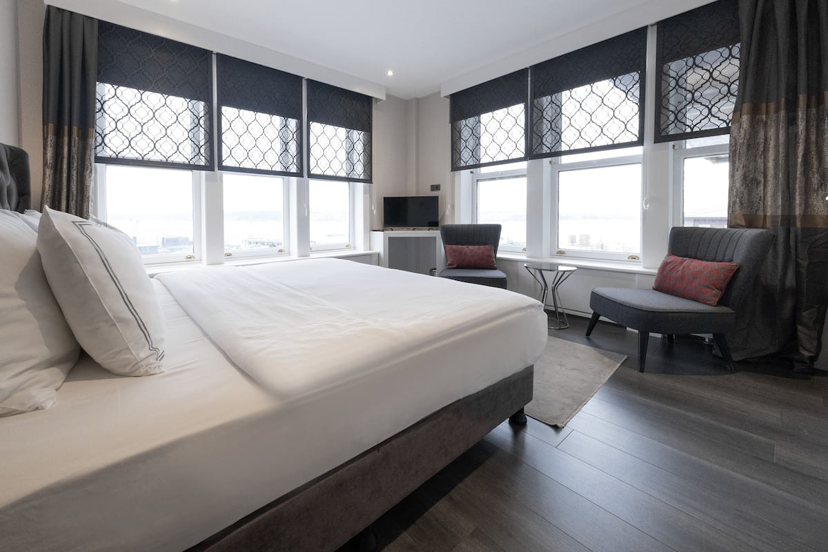 1 habitación, sábanas de algodón egipcio y ropa de cama de alta calidad