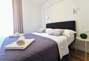 3 chambres, Wi-Fi gratuit, draps fournis