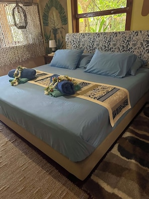 2 bedrooms, iron/ironing board, free WiFi, bed sheets