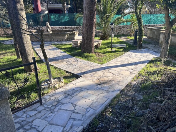 Enceinte de l’hébergement