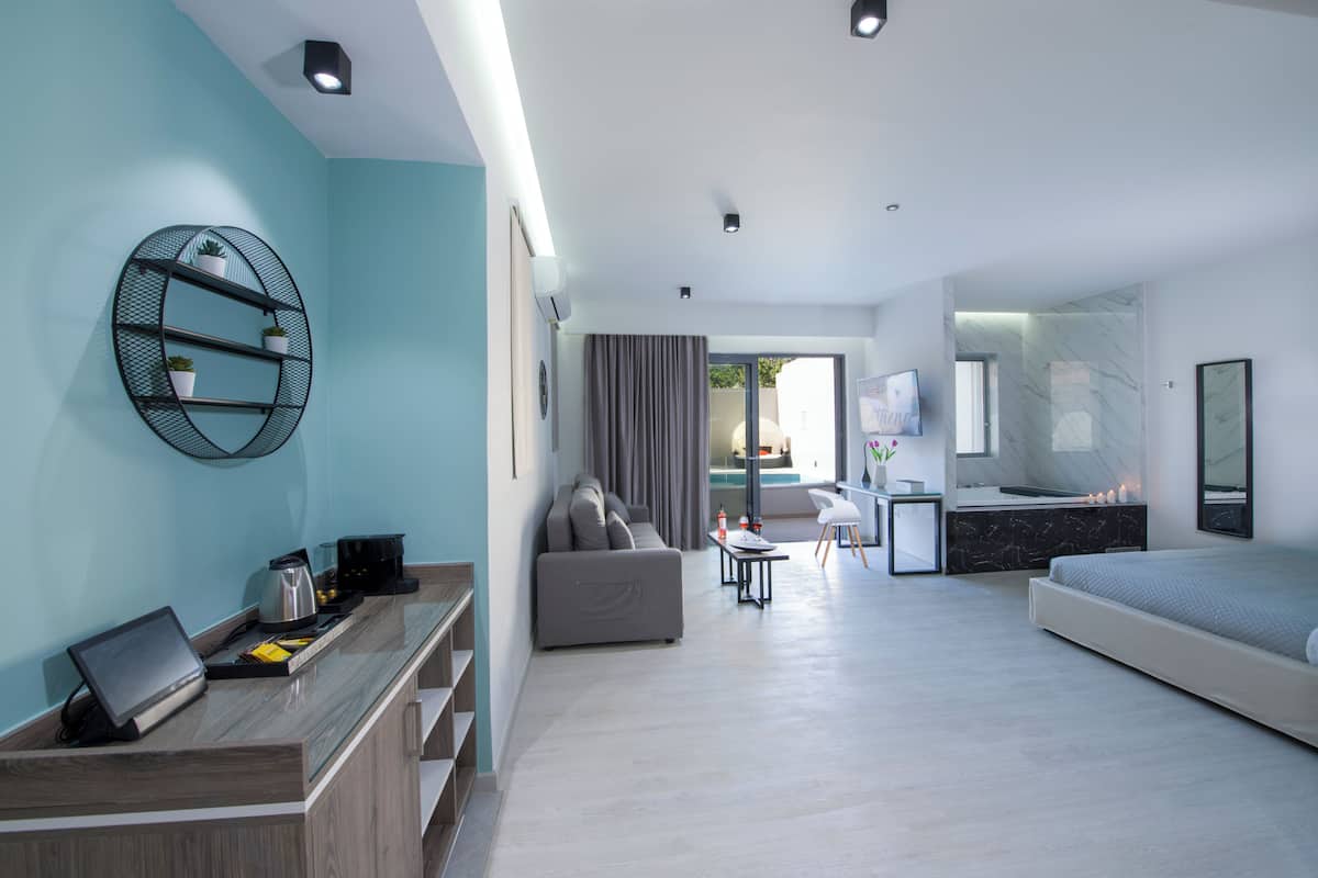 1 slaapkamer, luxe beddengoed, een minibar, een kluis op de kamer