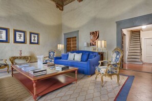 Interior - Luxury apartment Brunelleschi | Palazzo Salviati by Varental (Firenze)