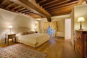 Room - Luxury apartment Brunelleschi | Palazzo Salviati by Varental (Firenze)