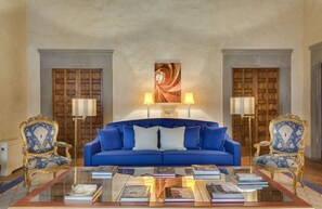 Interior - Luxury apartment Brunelleschi | Palazzo Salviati by Varental (Firenze)