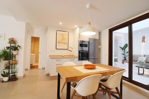 Dining - Holiday Home "Antana" with Mountain View, Patio & Wi-Fi (Frigiliana)