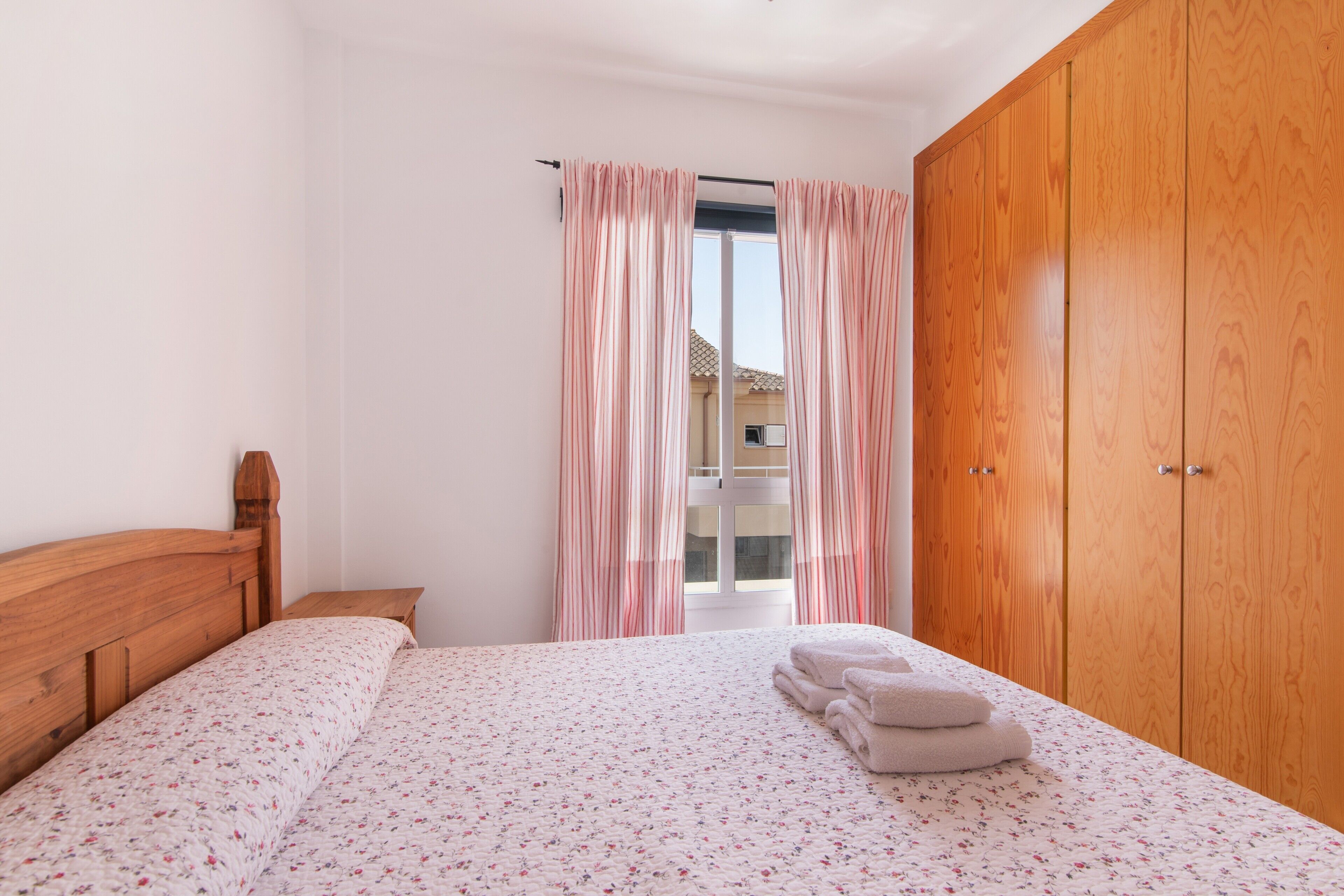 3 Schlafzimmer, Bügeleisen/Bügelbrett, WLAN, Bettwäsche