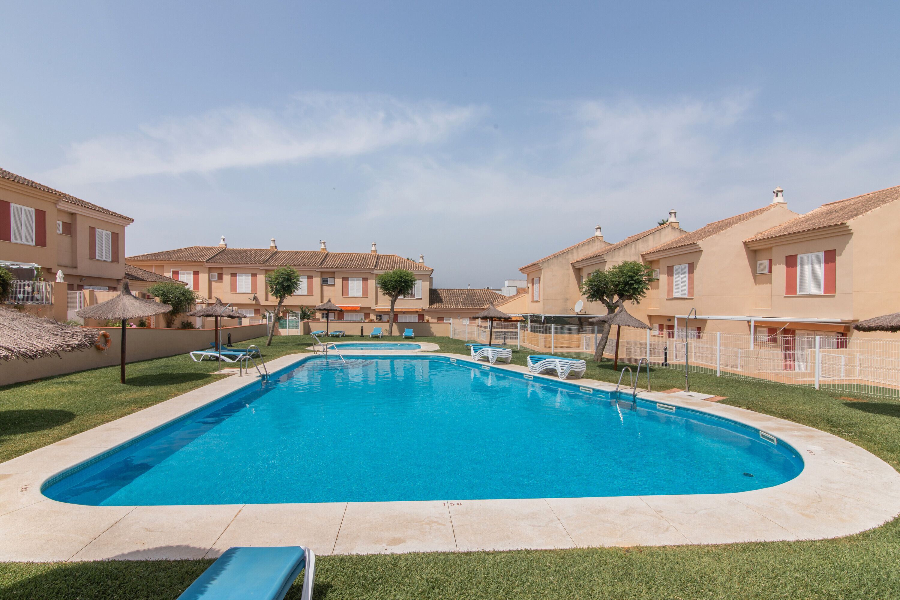 Een verwarmd zwembad