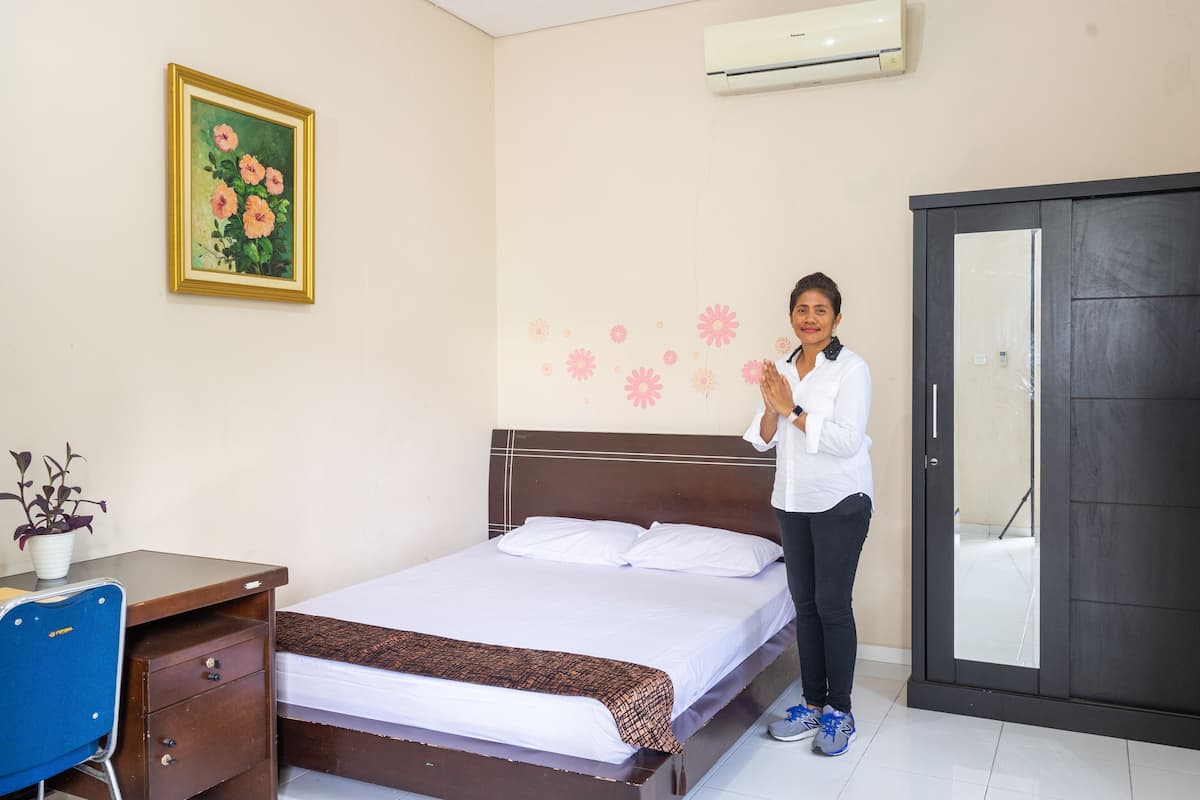 Deluxe Room | Desk, free WiFi, bed sheets