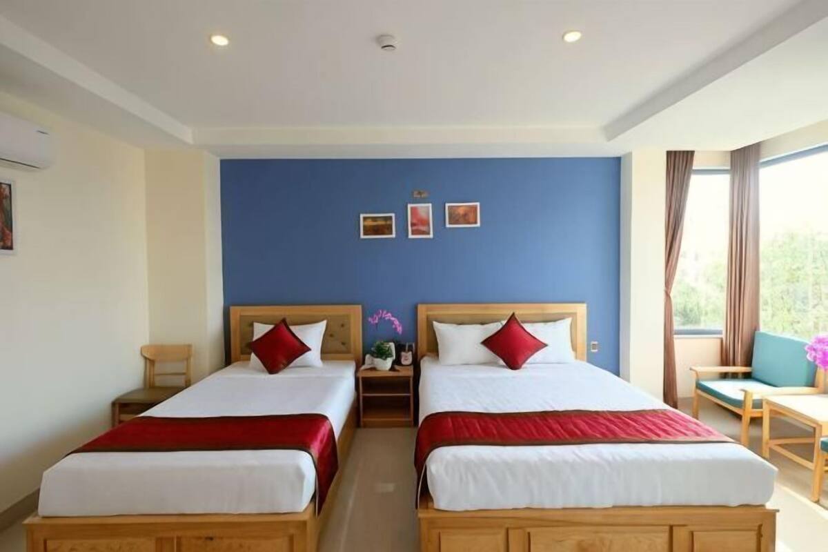 Minibar, bàn, truy cập Internet không dây miễn phí, bộ trải giường 