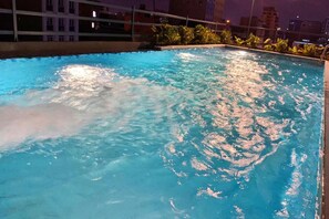 Indoor pool - Marigold Hotel & Apartment (Da Nang)