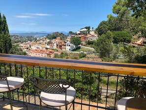 Property grounds - Villa with spectacular sea views walking distance to Begur (Begur)