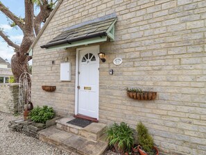 Cottage | Interior - Straw Cottage (Swindon)