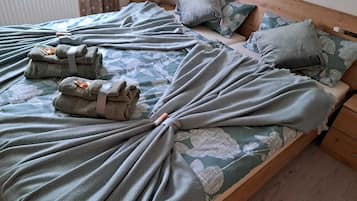 1 Schlafzimmer, Schreibtisch, kostenloses WLAN, Bettwäsche