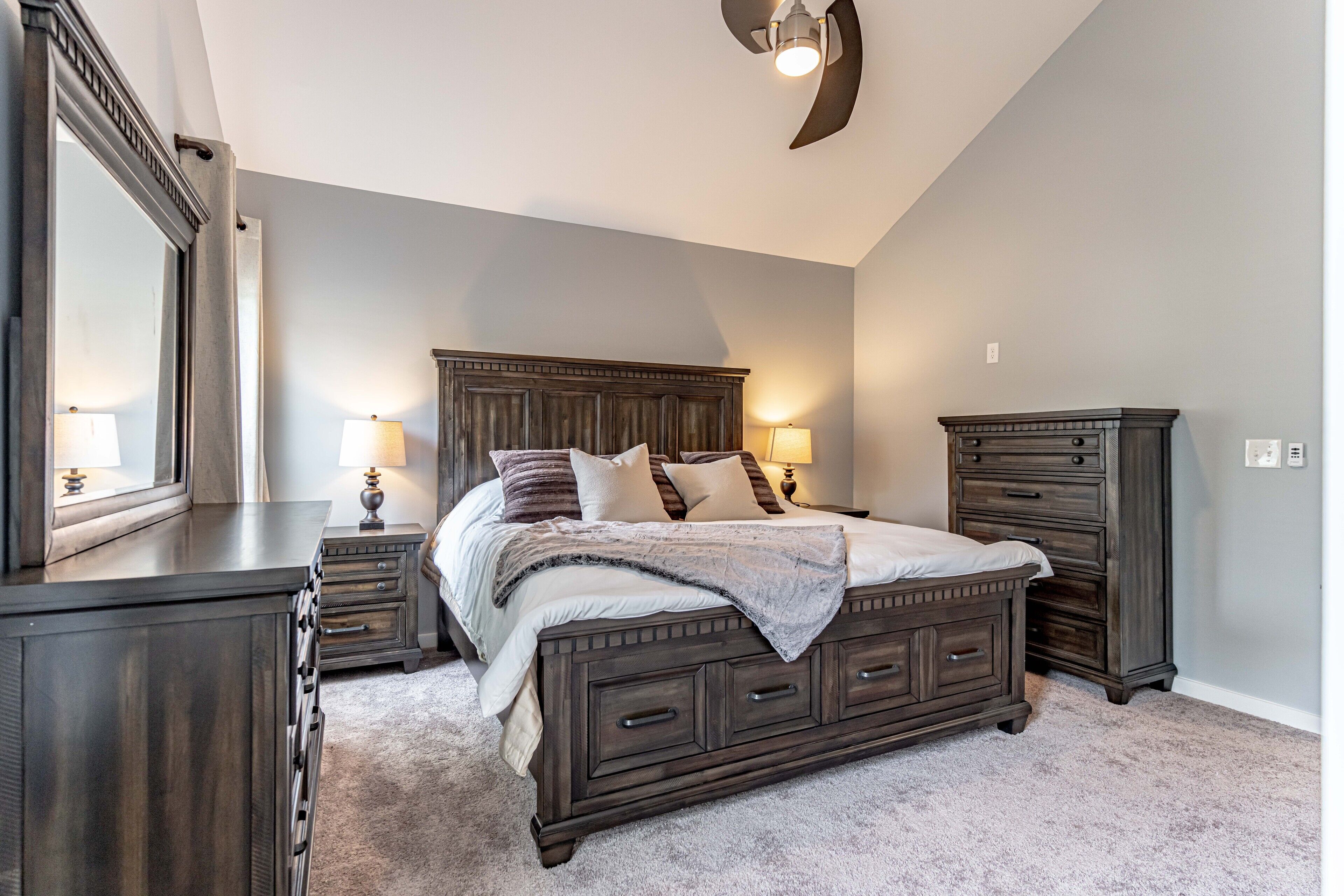 Luxurious King  Bed , 3 Bedroom, 2.5 Bathroom. Brand new construction