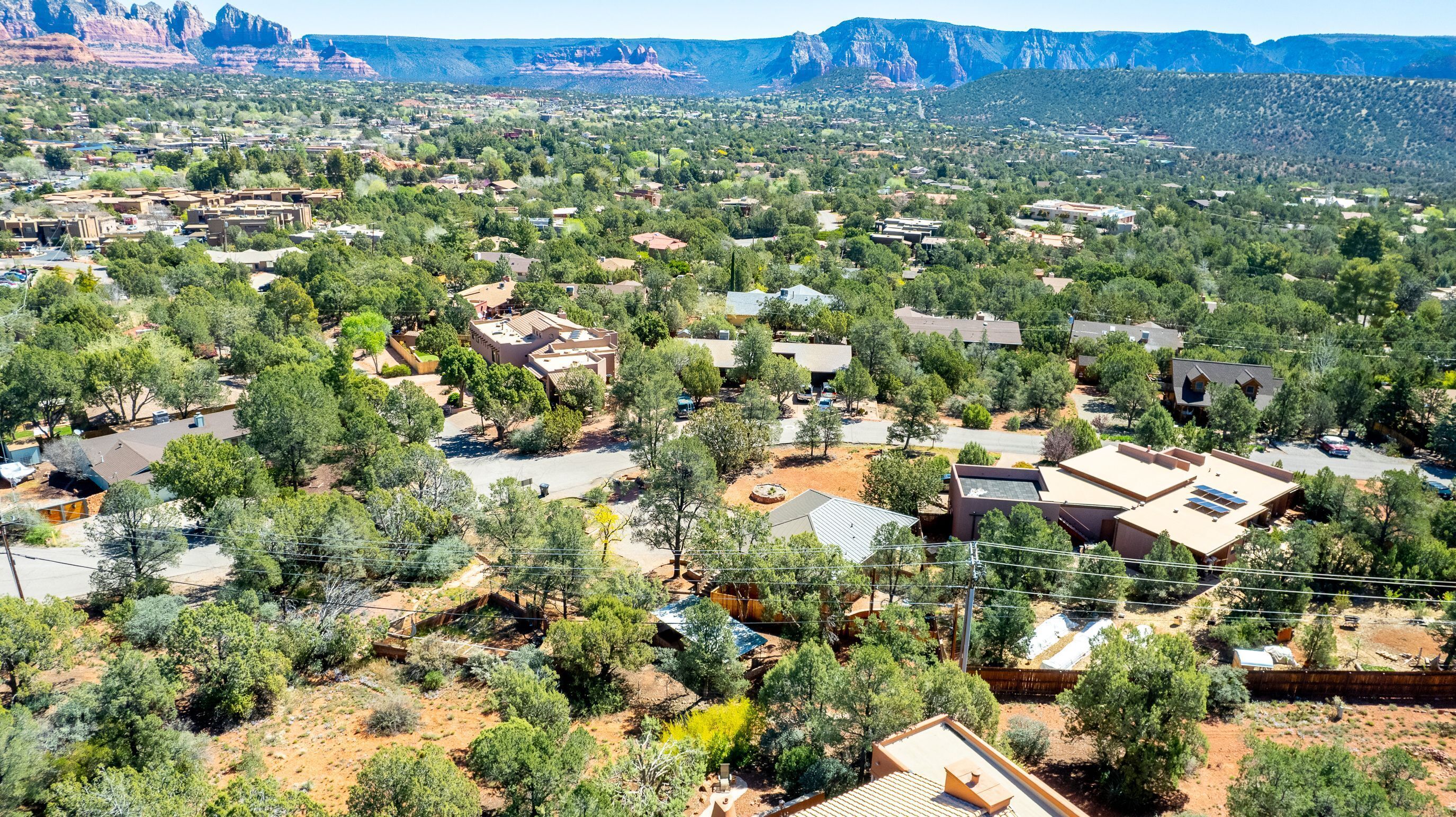 Good Vibes, Great Adventures, Full Kitchen, Ground Level Studio in West Sedona