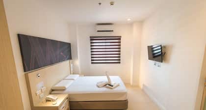 Wow Budget Hotel Cubao