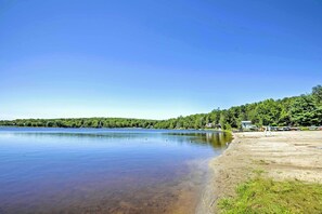 Beach nearby - Walk to Beach: Lakefront Pocono Escape w/ Fire Pit (Pocono Lake)