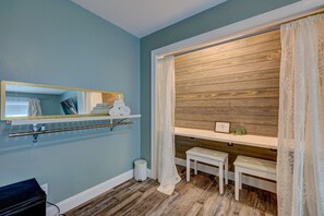 Interior - Myrtle Grove Inn Wilmington (Wilmington)