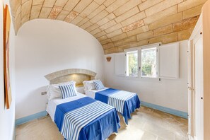 1 bedroom, free WiFi