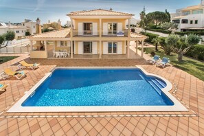 Pool - Villa Das Oliveiras, Large grounds, walk to Marina (Albufeira)