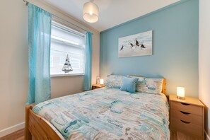 2 Schlafzimmer, Bügeleisen/Bügelbrett, Bettwäsche