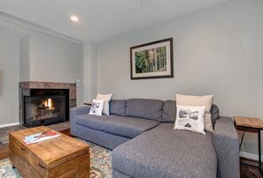 TV, DVD player, offices