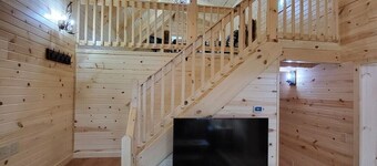 Jack of Hearts. Secluded, Hocking Hills cabin!