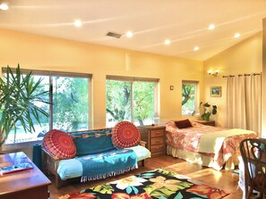 1 bedroom, desk, iron/ironing board, free WiFi