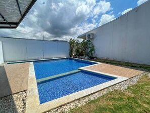 Outdoor pool - Charming Jaco Beach Condo Vereda B3 (Jacó)